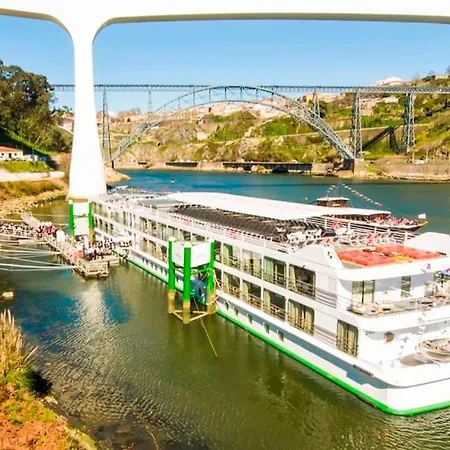 Dockapartment فيلا نوفا دي غايا